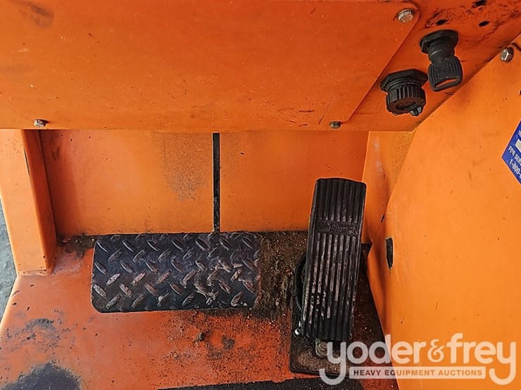 2014-sky-trak-10054-image-27