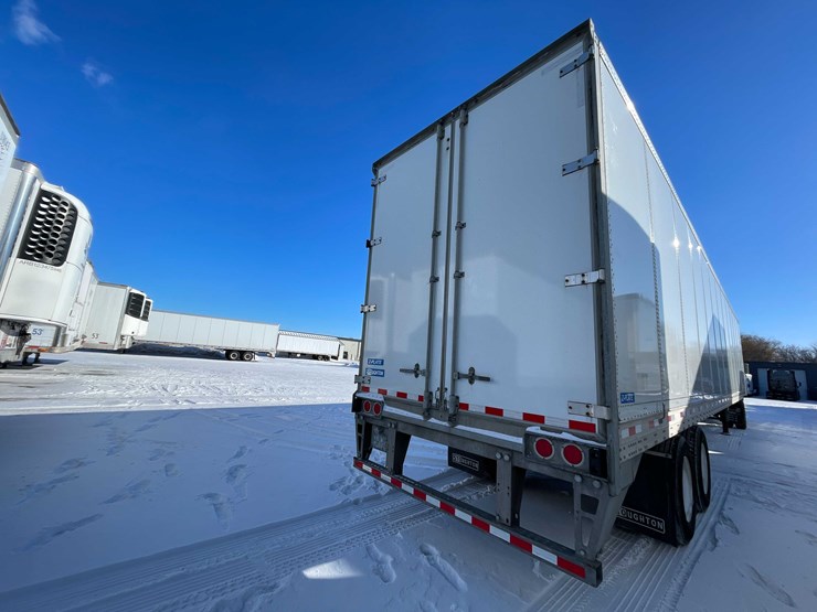 2022-stoughton-trailer-image-5