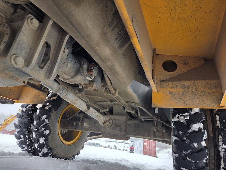 2010-volvo-ew180c-image-71