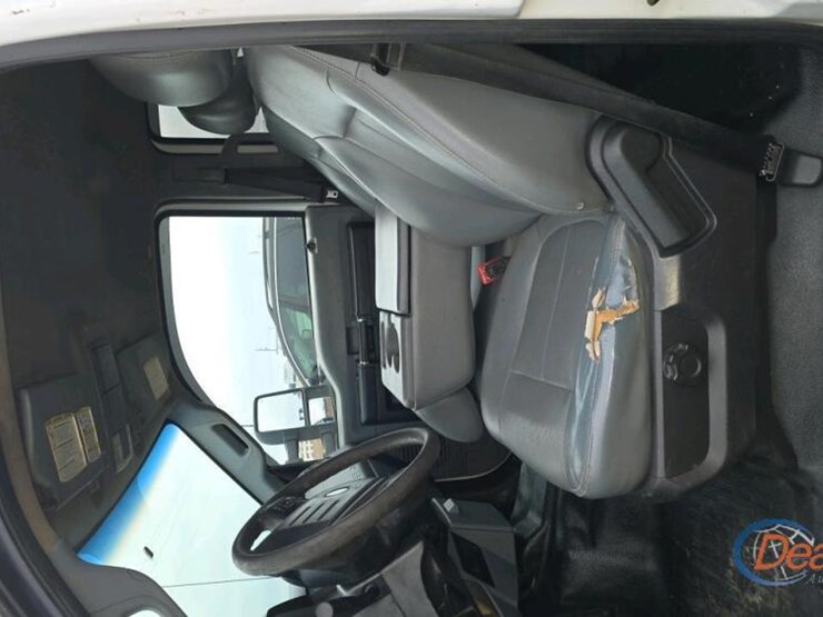 2012-ford-f350-image-15