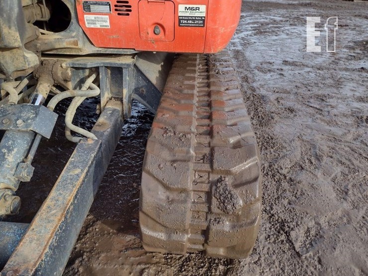 2017-kubota-kx040-4-image-35