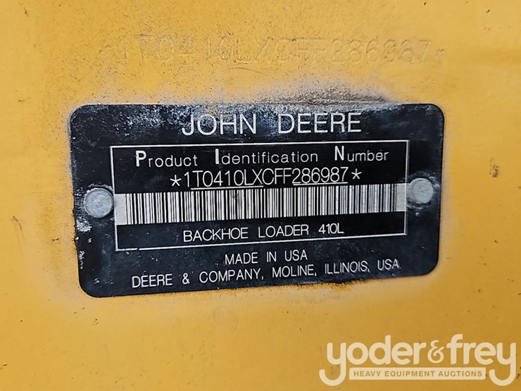 2015-deere-410l-image-40