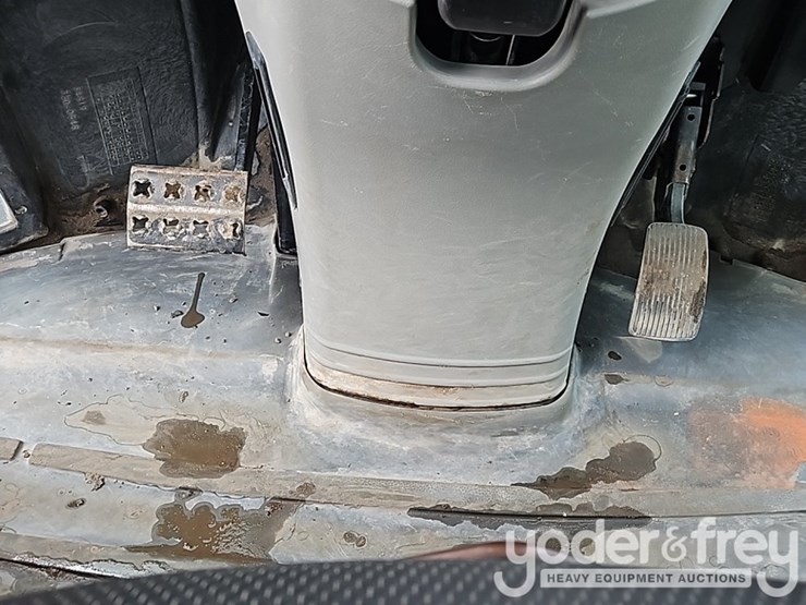 2019-caterpillar-918m-image-27