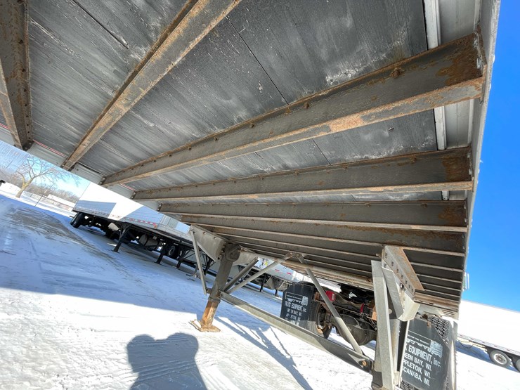 2019-stoughton-trailer-image-15