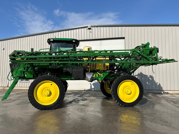 2015-john-deere-r4030-image-25