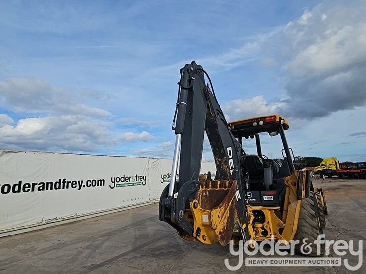 2017-deere-310sl-image-33