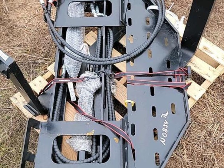 skid-steer-hyd.-side-shift-forks-image-1