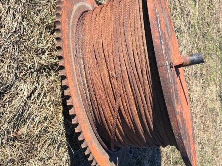 spindle-roll-of-1/2"-cable:-over-1000'-image-2