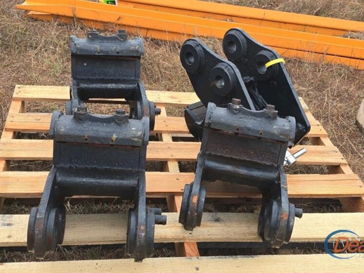 (4)-excavator-quick-connects-image-2