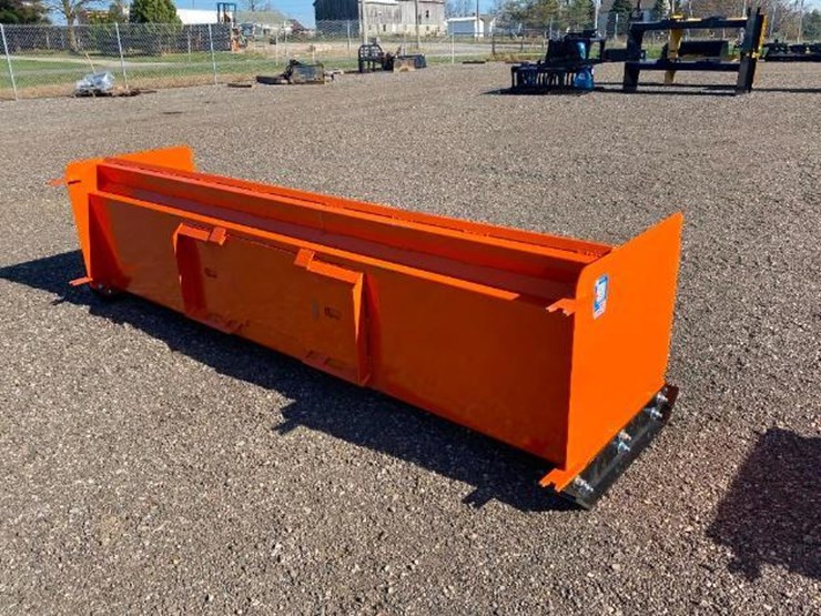 #1381-•-unused-kc-120"in-snow-pusher-with-steel-blades-image-3