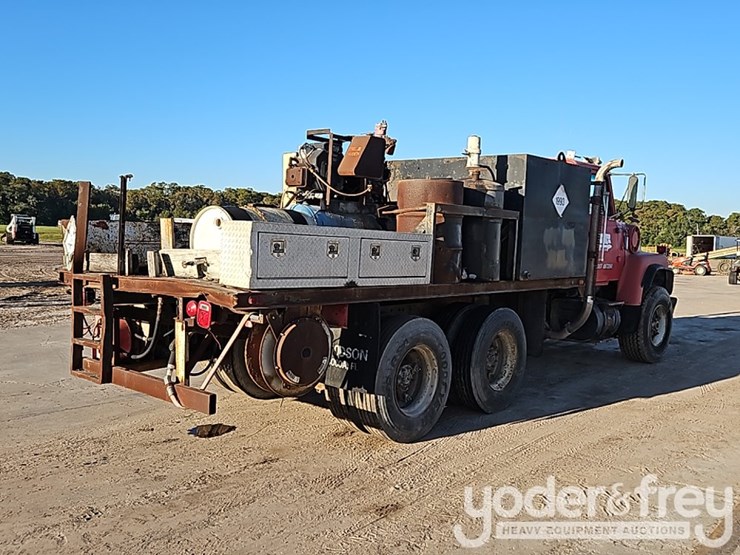 1988-ford-l8000-image-5