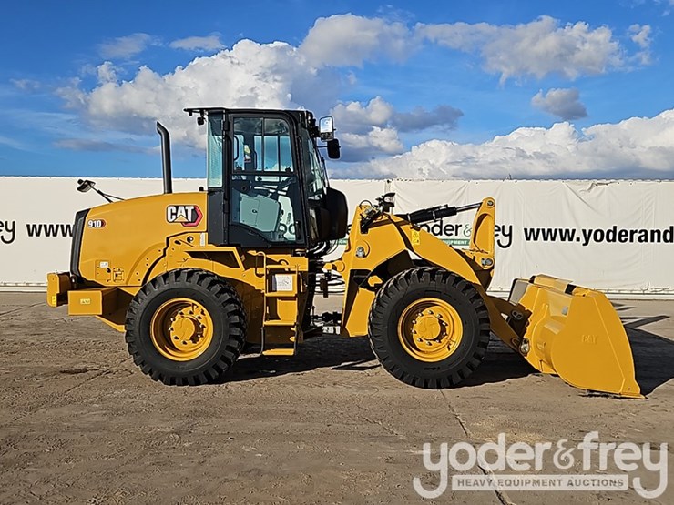 2024-caterpillar-910-image-6