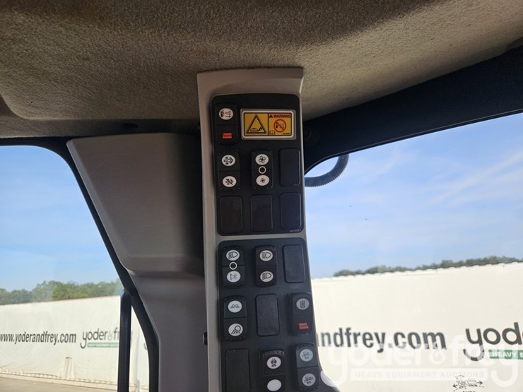 2018-caterpillar-12m3-image-31