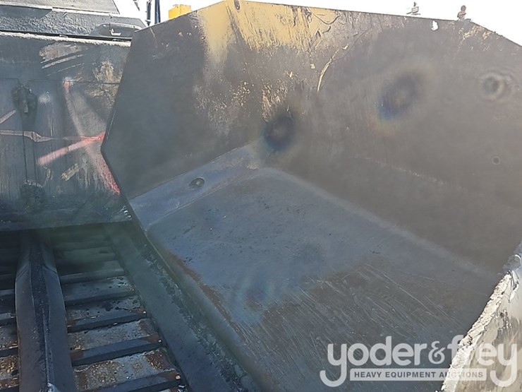 2012-caterpillar-ap-655d-image-14