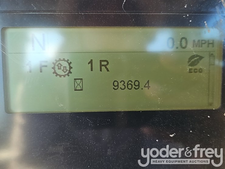 2019-caterpillar-12m3-image-45