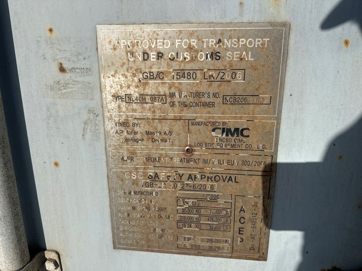 #5007-•-40’-shipping-container-image-12