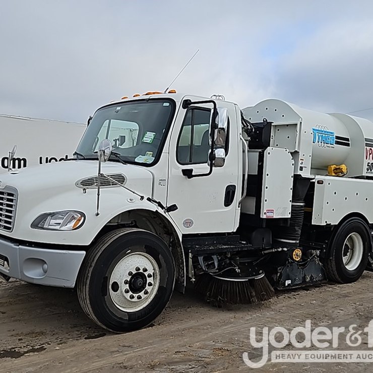 2022 FREIGHTLINER M2 106
