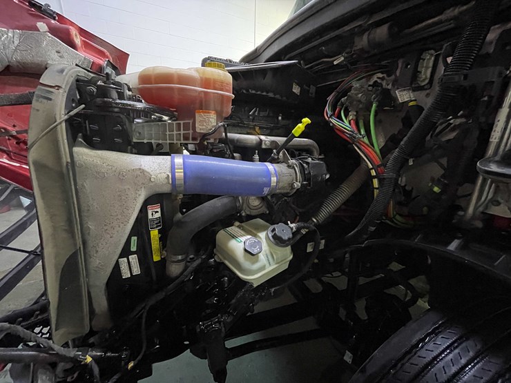 #6226-•-2021-freightliner-cascadia-semi-truck-(title-in-delay)-image-94