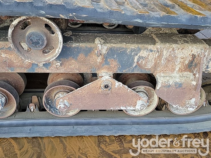 2013-yanmar-c30r-2b-image-15