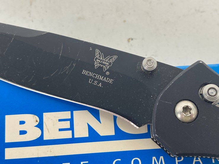 #24-•-#5132-•-benchmade-710bt-axis-lock-knife-nib-bt2-coated-blade-4"-designed-by-mchenry-and-williams-image-2