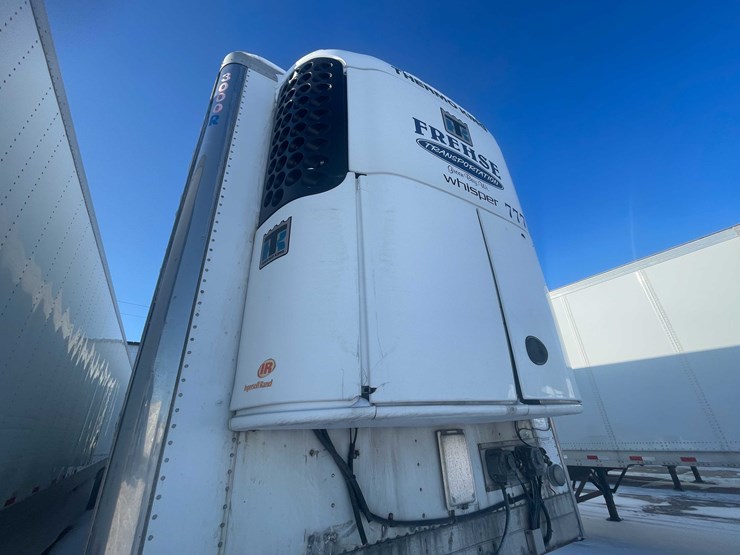 2010-utility-reefer-image-9