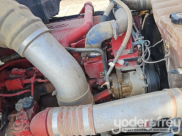 2021-kenworth-t880-image-27