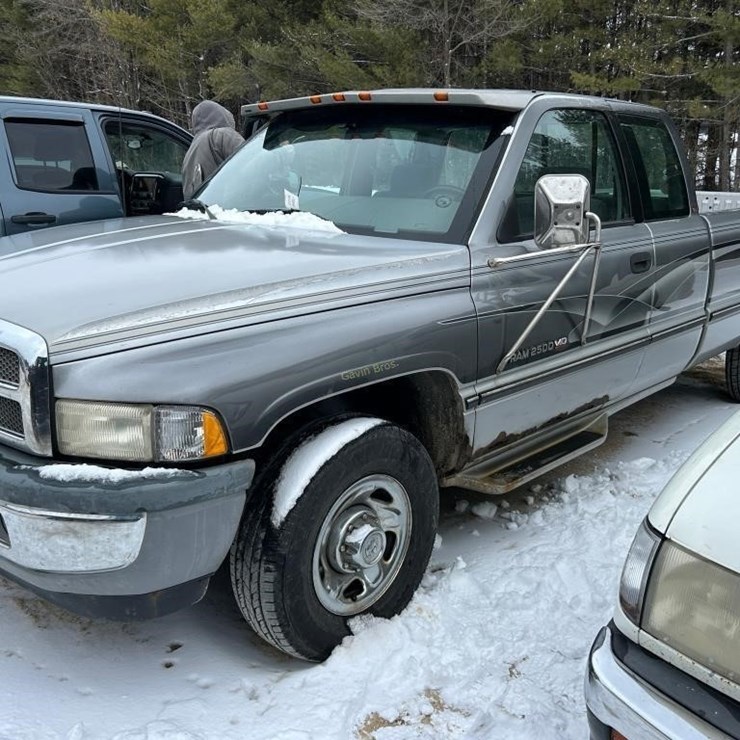 1996 DODGE 2500