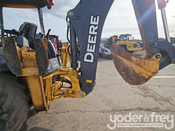 2017-deere-310sl-image-26