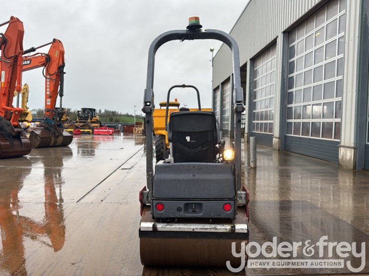 2020-dynapac-cc1000-image-4