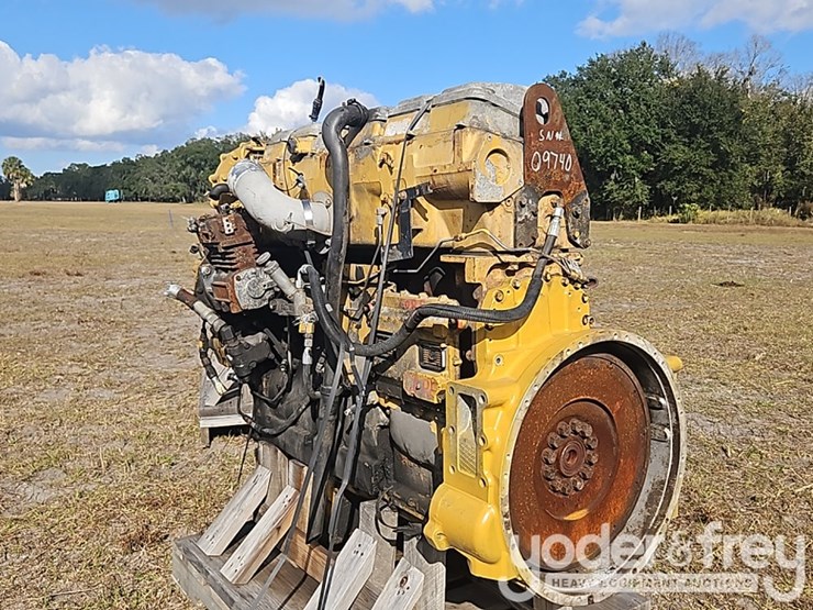 caterpillar-c15-image-3