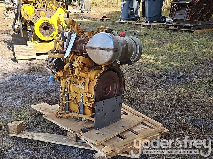 caterpillar-c2.2-image-4