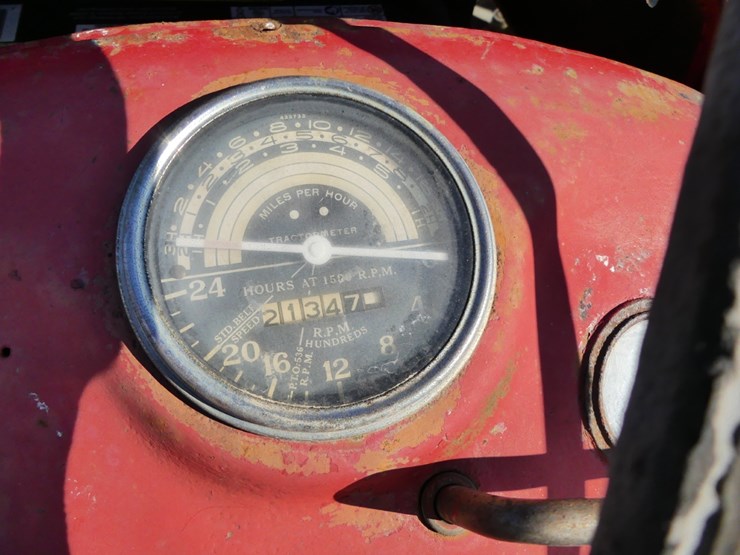 ferguson-to35-image-11