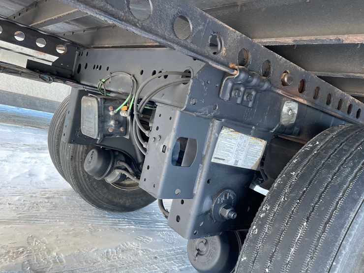 2023-stoughton-trailer-image-32