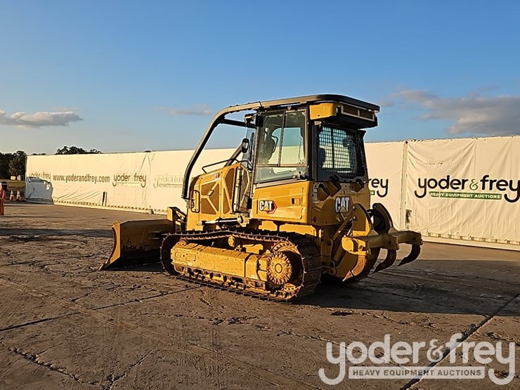 2022-caterpillar-d1-image-4