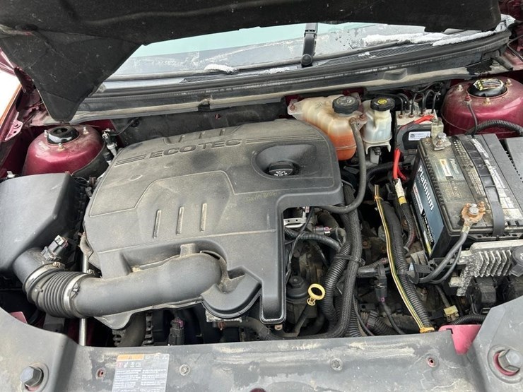 2011-chevrolet-malibu-sedan-image-15