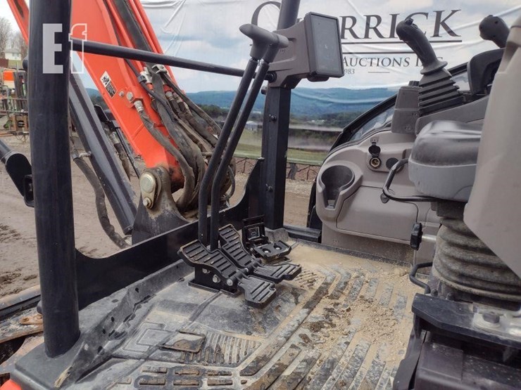 kubota-kx057-5-image-11