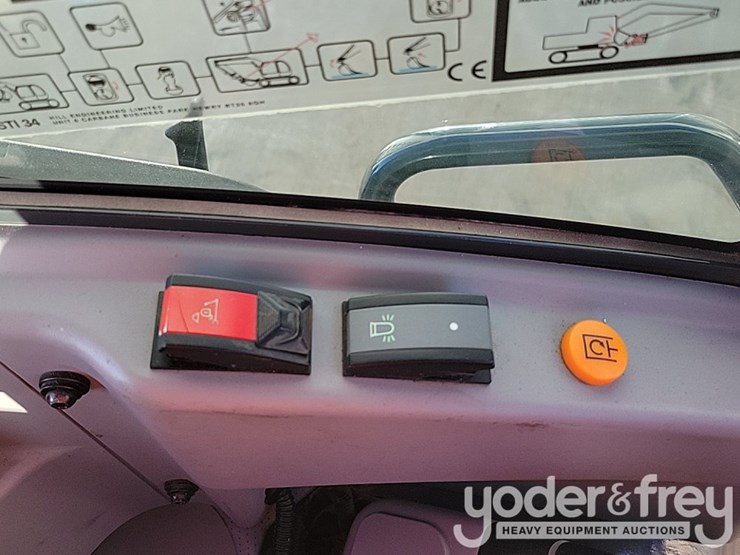 2024-komatsu-pc55mr-image-61