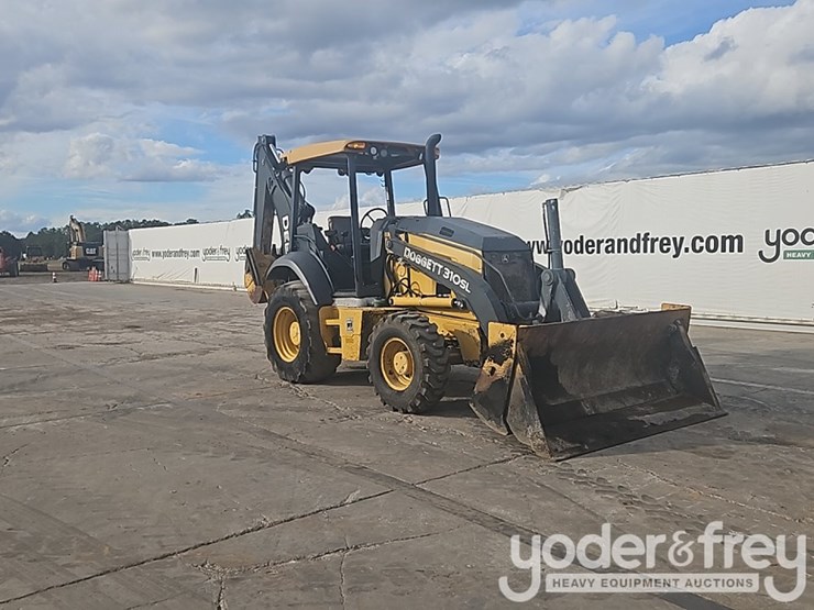 2017-deere-310sl-image-6