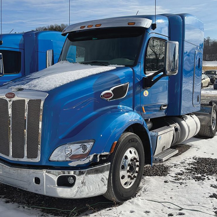 2020 PETERBILT 579