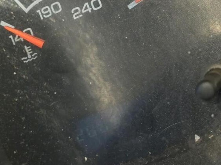 2001-dodge-4wd-flatbed-truck,-s/n-3b7kf26631m286813:-5.9l-diesel,-5-sp.,-tool-box,-5th-wheel-hitch,-odometer-shows-288k-mi.-image-22