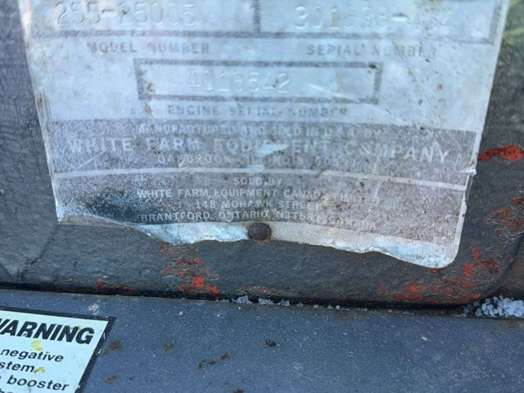 1980-series-iii-white-155-tractor,-2wd,-18.4x38-tires,-5100hrs,-540/-small-1000-pto,-ac-and-heat-work,-seller-is-upgrading,-2-remotes,-approx.-90%-tread-on-tires-image-13