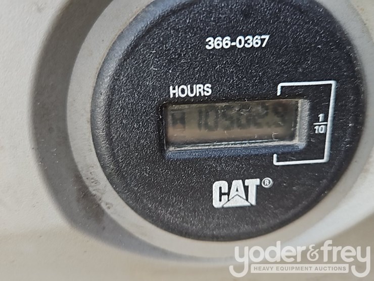 2019-caterpillar-352fl-image-52