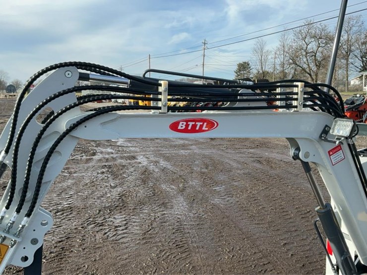 #1212-•-unused-2025-bttl15h-6-excavator-image-10