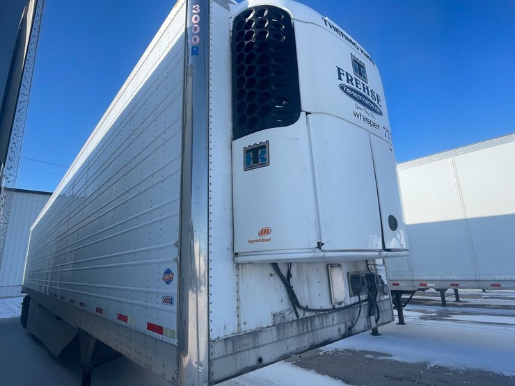 2010-utility-reefer-image-3