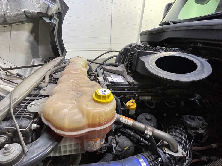 #6224-•-2022-freightliner-cascadia-semi-truck-(title-in-delay)-image-104