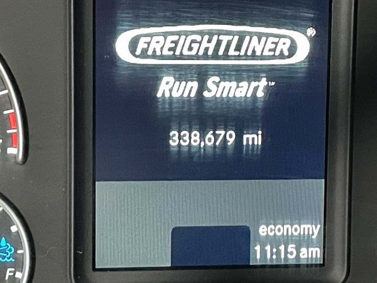 #6223-•-2022-freightliner-cascadia-semi-truck-(title-in-delay)-image-72