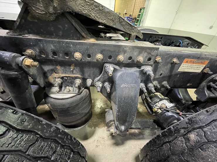 #6227-•-2018-freightliner-cascadia-day-cab-semi-truck-(title-in-delay)-image-59