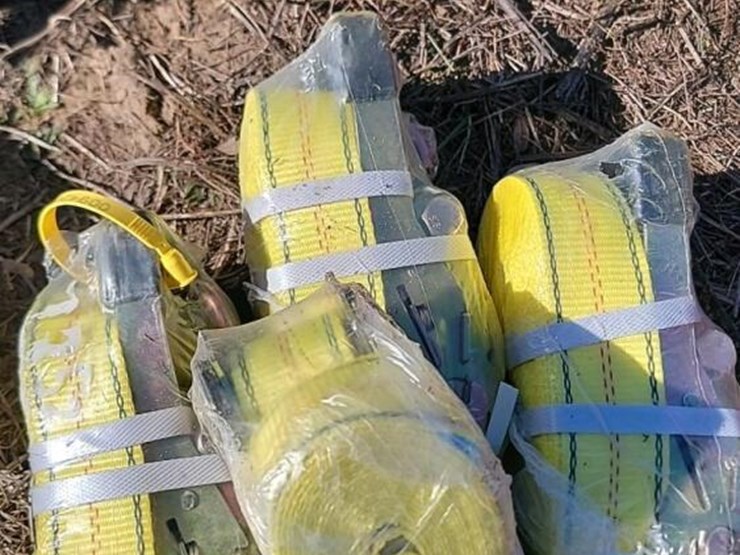 (4)-ratchet-straps-image-1