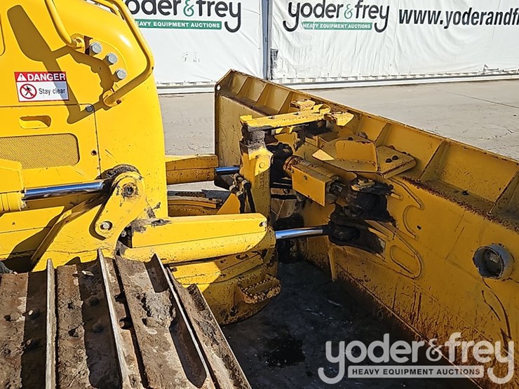 2021-komatsu-d51pxi-24-image-25