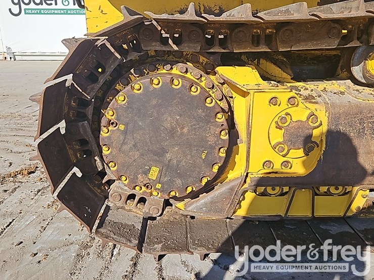 2023-komatsu-d71px-24-image-10